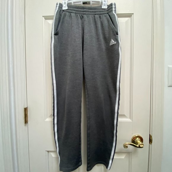 NEW adidas Boys Gray 3-Stripes Pants Size L - Picture 1 of 4